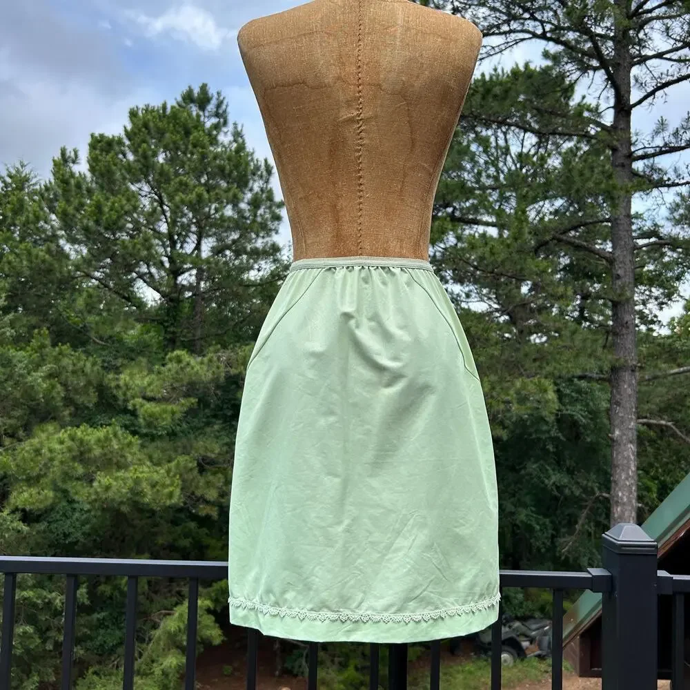 Vintage 50s/60s Pastel Mint Green Opaque Mini Skirt Slip - Picture 8 of 9